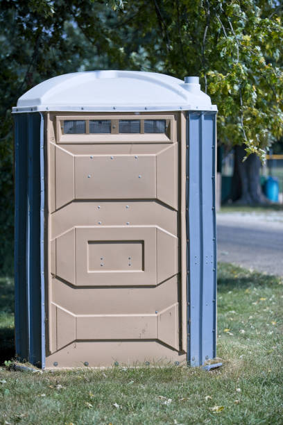 Portable Toilet Options We Offer in University City, MO